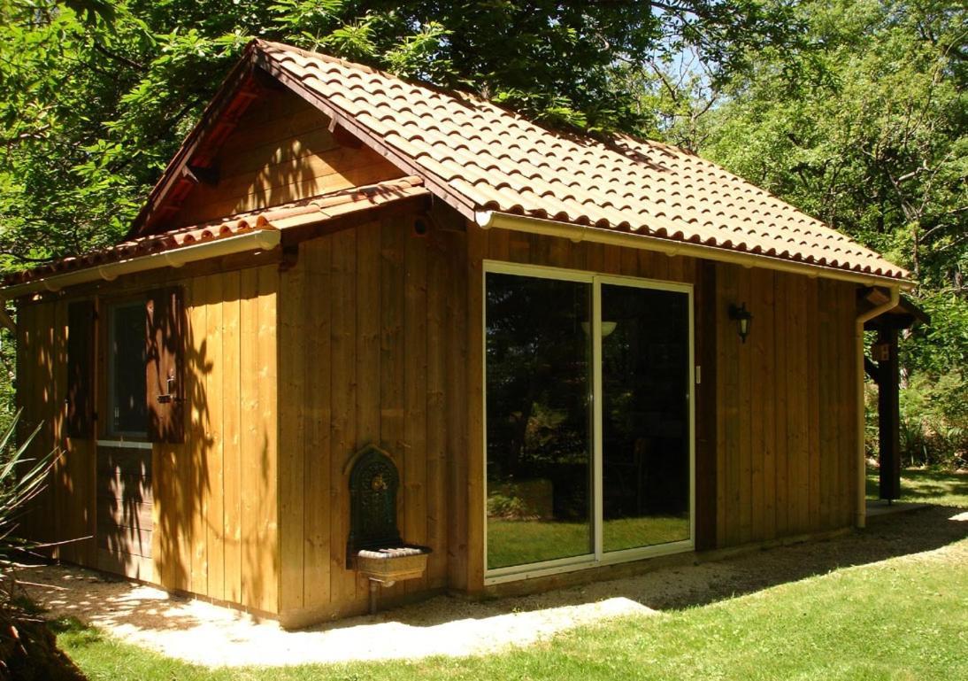 Les Cabanes De Rouffignac Villa Luaran gambar